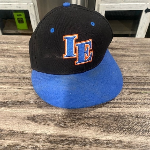 Nike True Dri-Fit IE Collegiate Snapback - Picture 2 of 6